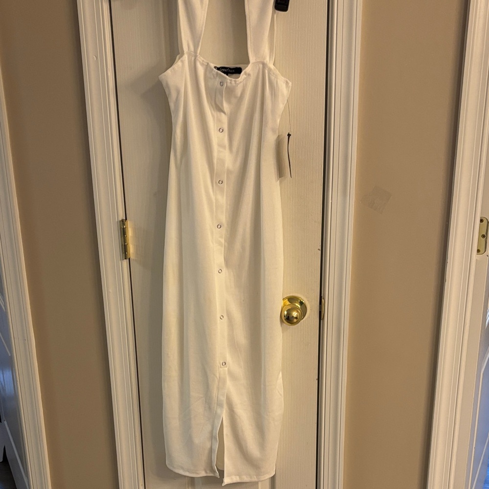 Sweet Rain white  Button-Down Midi Dress. Size small